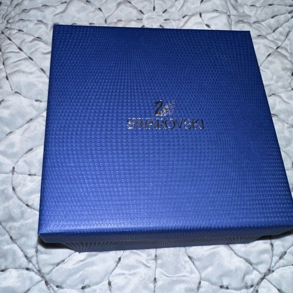 Swarovski Water Lily Rosaline Flower - Picture 2 of 11